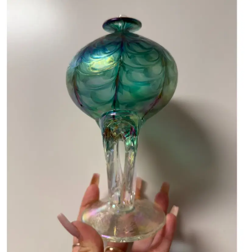 Ron Mynatt Signed Dated Teal Iridescent Feather Pull Hand Blown Pedestal Oil Lamp 7”