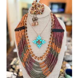 #06 And 11 - Wood Bead And Turquoise Flower Pendant Lot