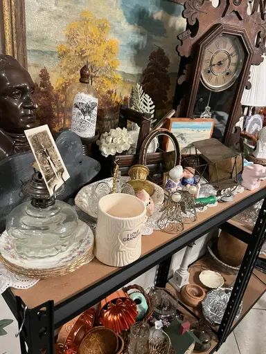 Clearance Shop The Shelves! Small And Med $5 And Under Starts