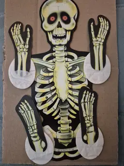 1984 Bestle crepe paper skeleton