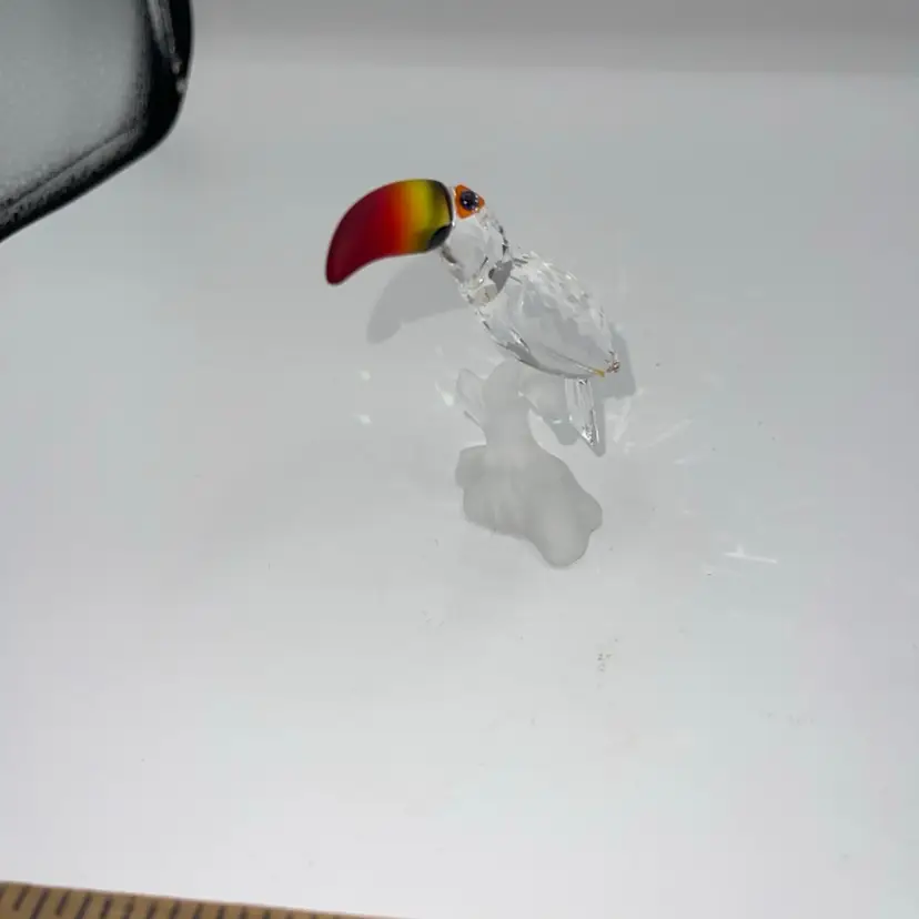 Swarovski Crystal Figurine - 234311 Feather Beauties TOUCAN - EUC