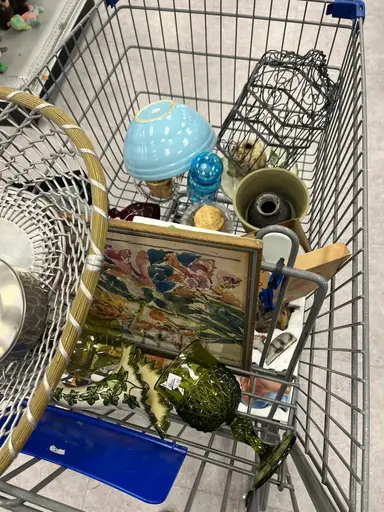 New Deseret Industries Location!! Shop With Me Live ❤️