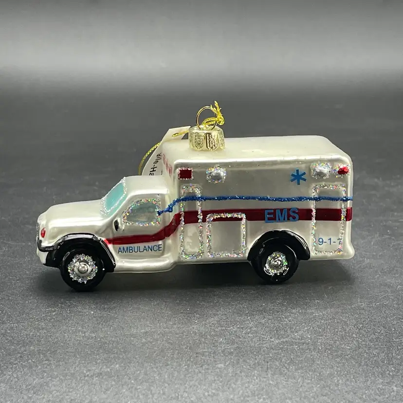 Robert Stanley Glass Ambulance Hanging Christmas Ornament 2018 Original Tag