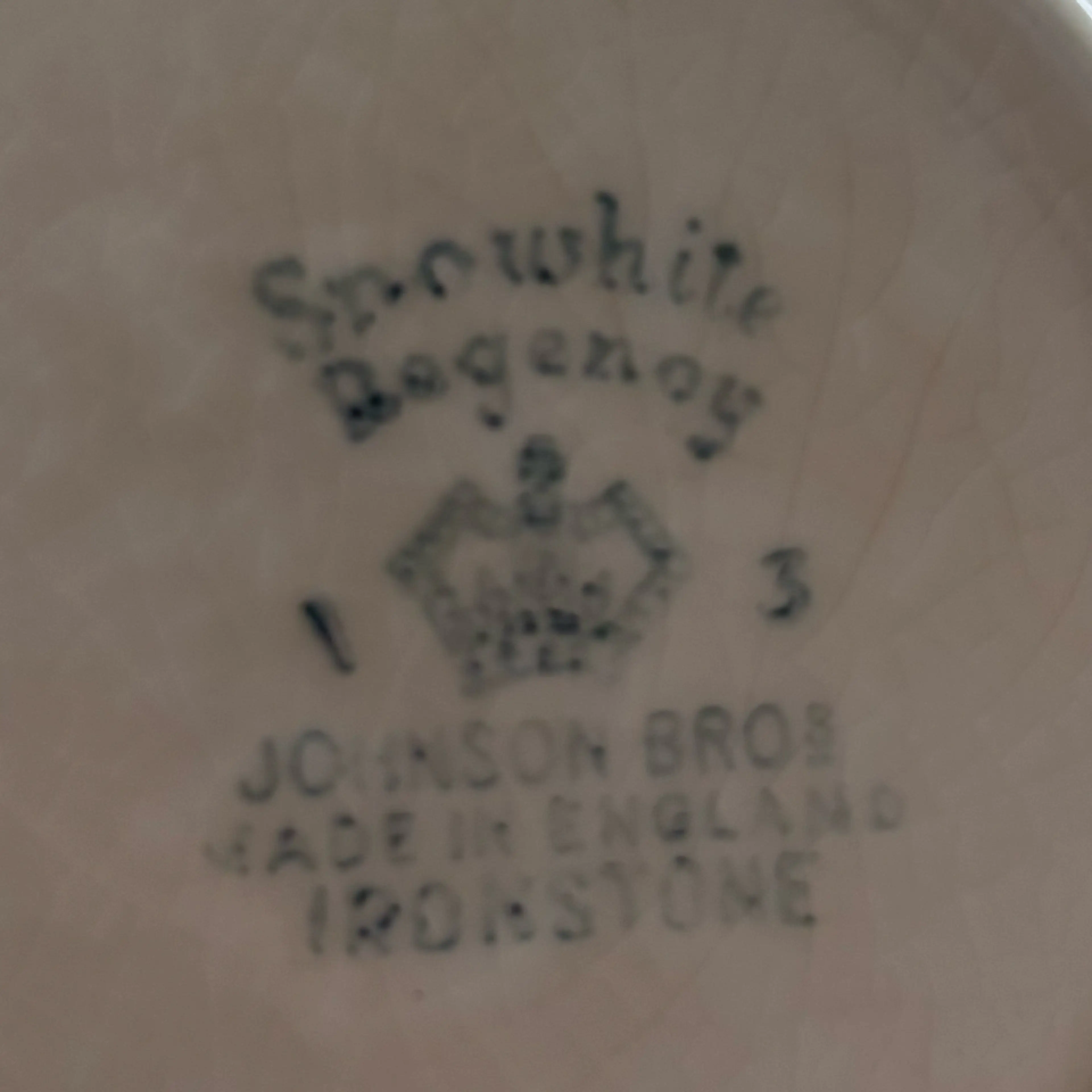Image 3 of 3