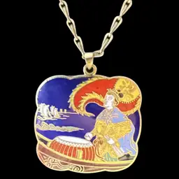 Vintage Estate High End Cloisonné Necklace/Pendant With Asian Scene