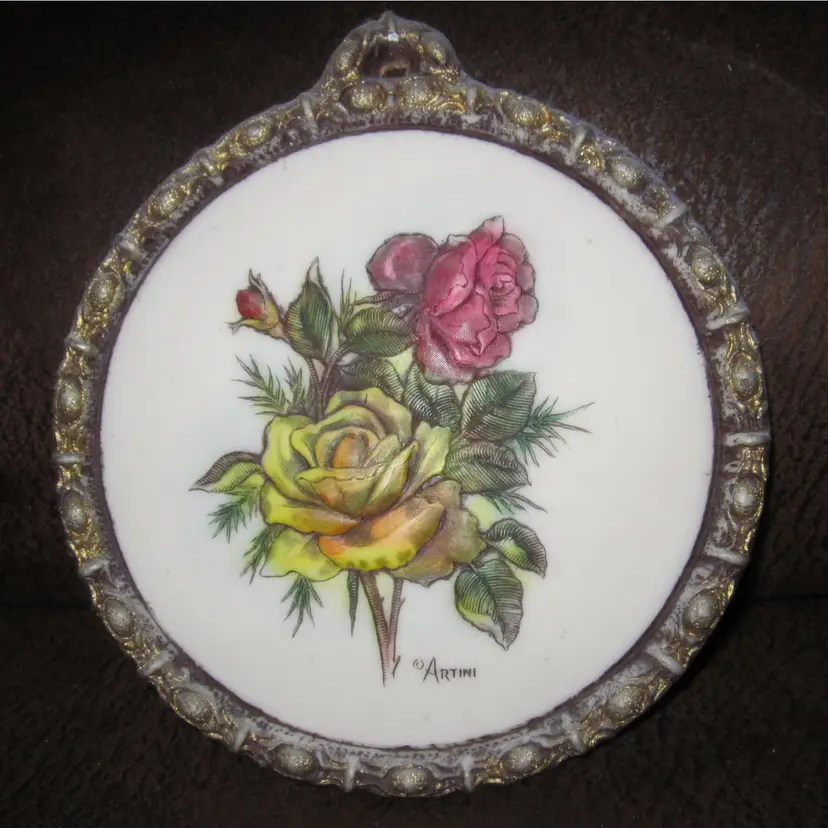 Vintage ARTINI Hand Painted Twin Etched 4D Sculptured Engraving Wall Art #10076 Featuring ROSES