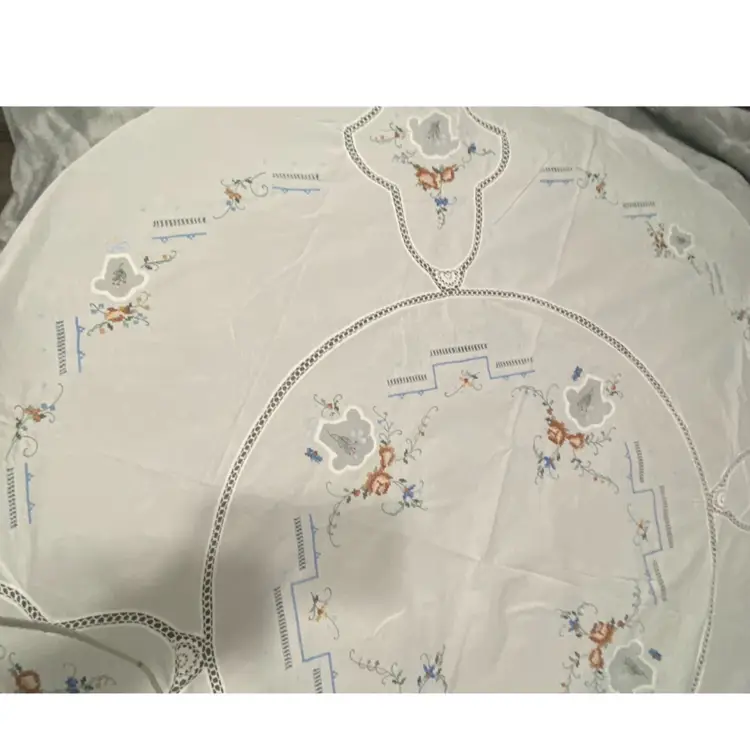 Vintage Keeco Bouquet Sampler 62” Round Tablecloth, Scalloped Edge, Hand Stitched