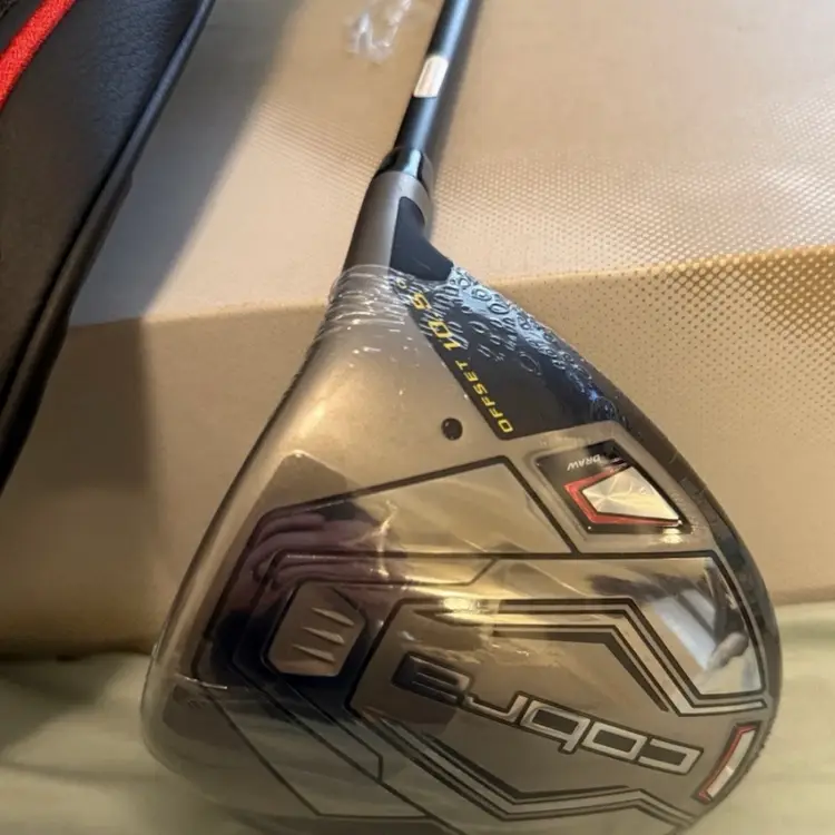 Cobra Air-X Driver RH 10.5° Offset - Cobra Ultralite 40G Reg Flex Graphite Shaft