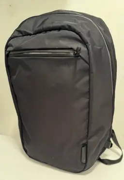 Alpaka Aero Pack (16L) New With Tags