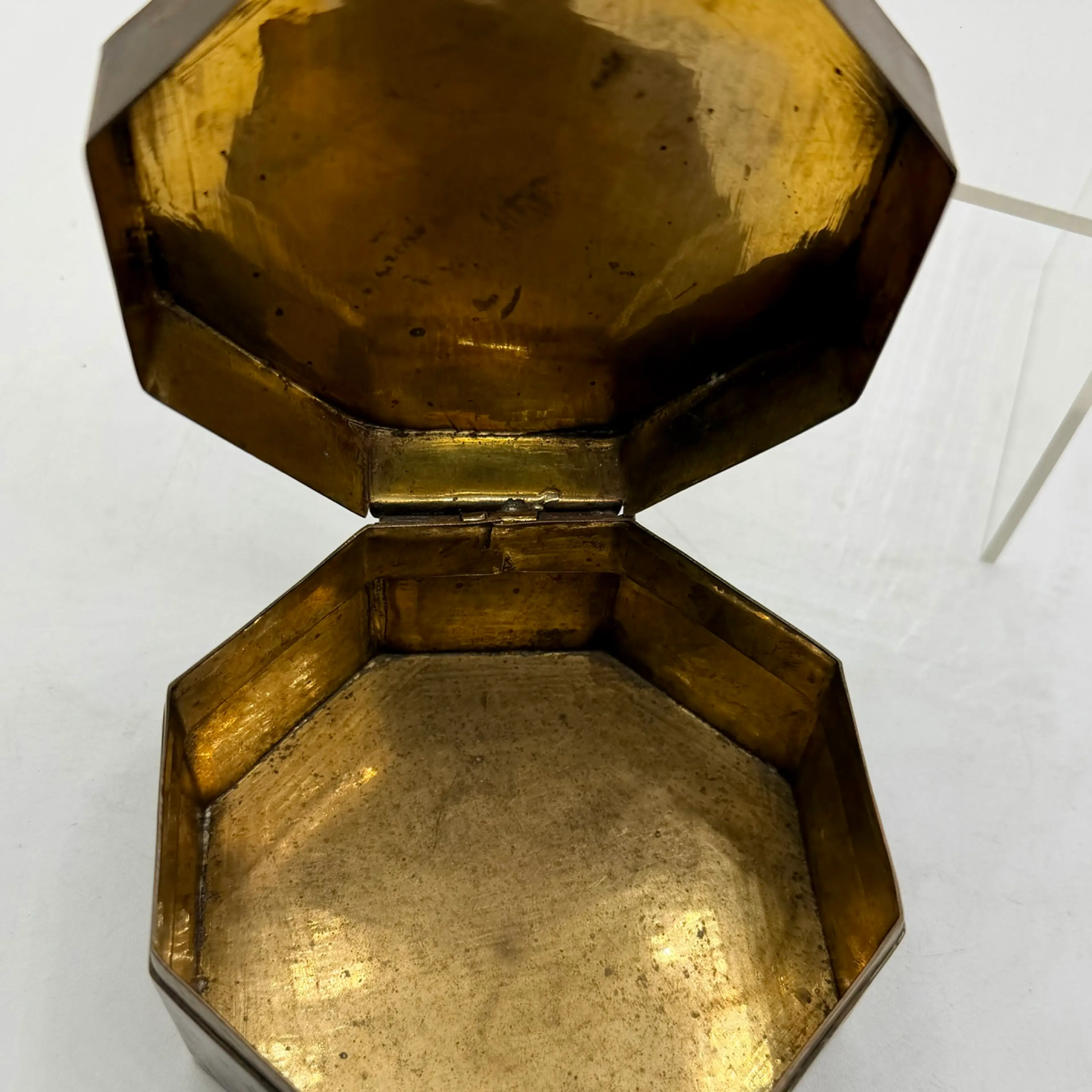 Image 4 of 11