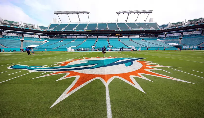 Miami Dolphins football card breaks and collector community