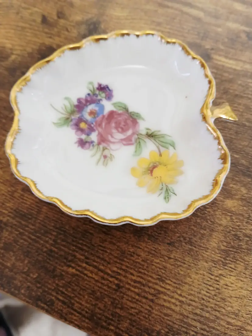 Vintage Lefton Apple Floral Porcelain Trinket Dish 025