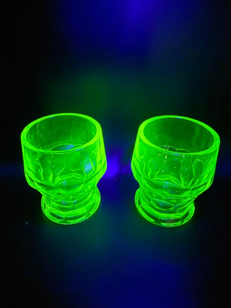 Pair of Anchor Hocking Georgian Uranium Highball Glasses