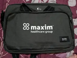 Astor Slim Brief Messenger Style Bag