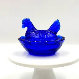 Mini Cobalt Blue Glass Hen On Nest 1.5”x2.5”