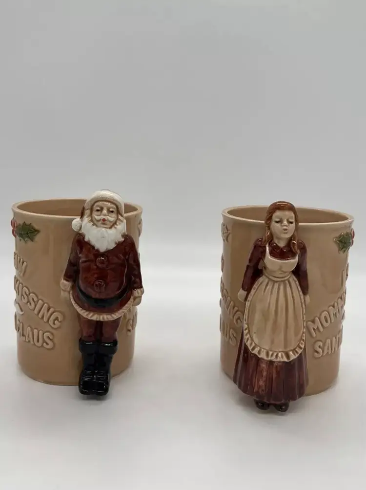 Vintage Enesco I Saw Mommy Kissing Santa Claus Pair Coffee Mug Cup Christmas