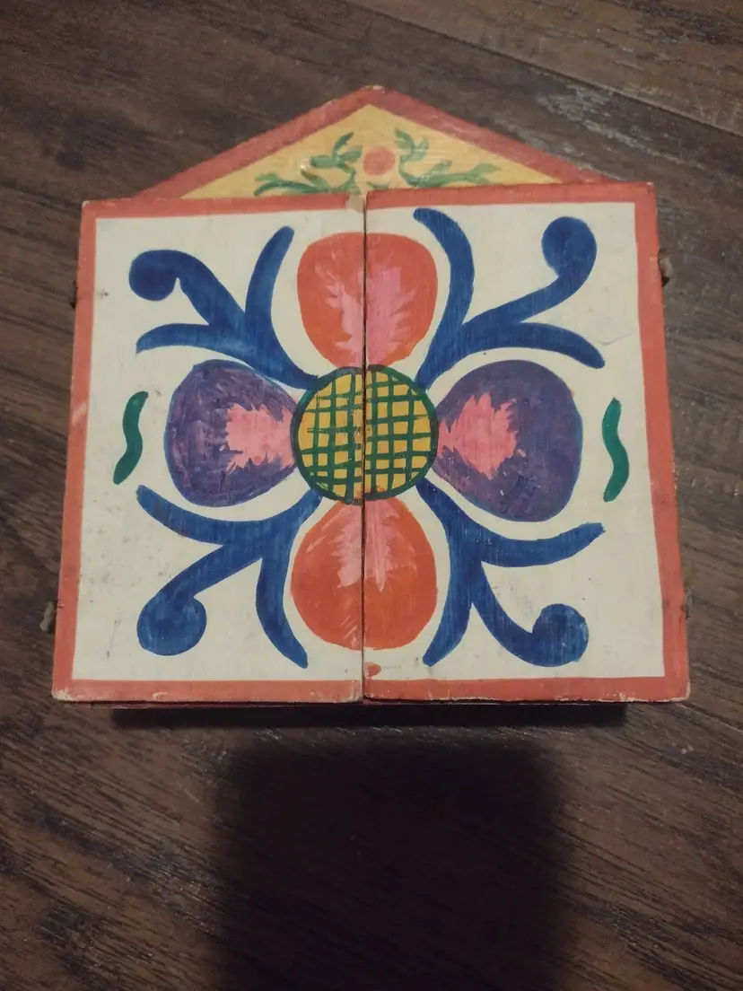 Vintage Peruvian Folk Art wooden shadow box
