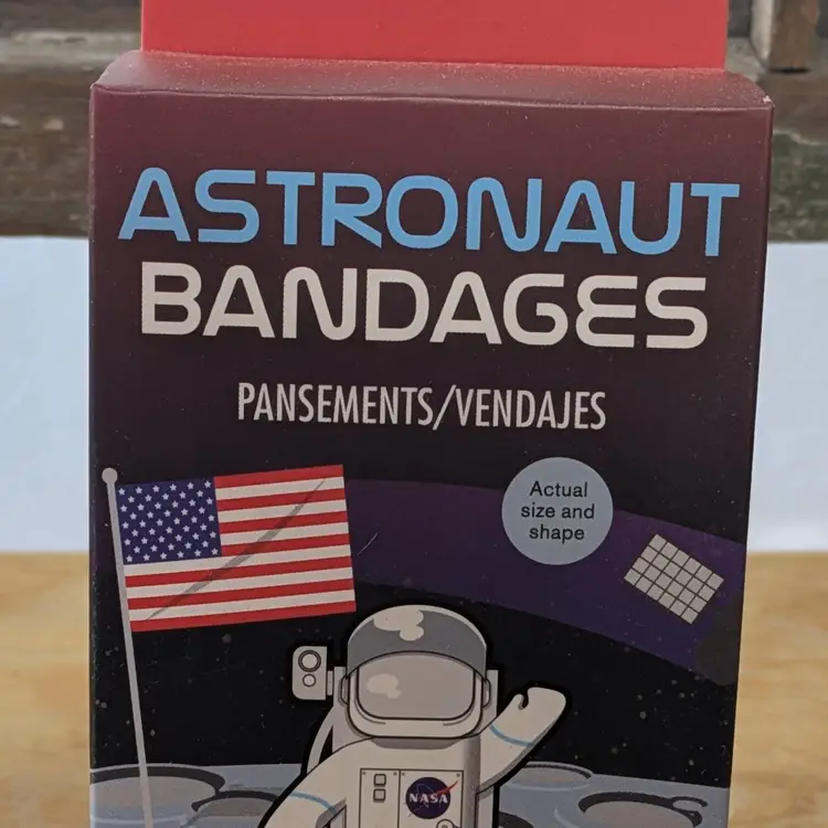 NASA Astronaut Bandages - 18 Count