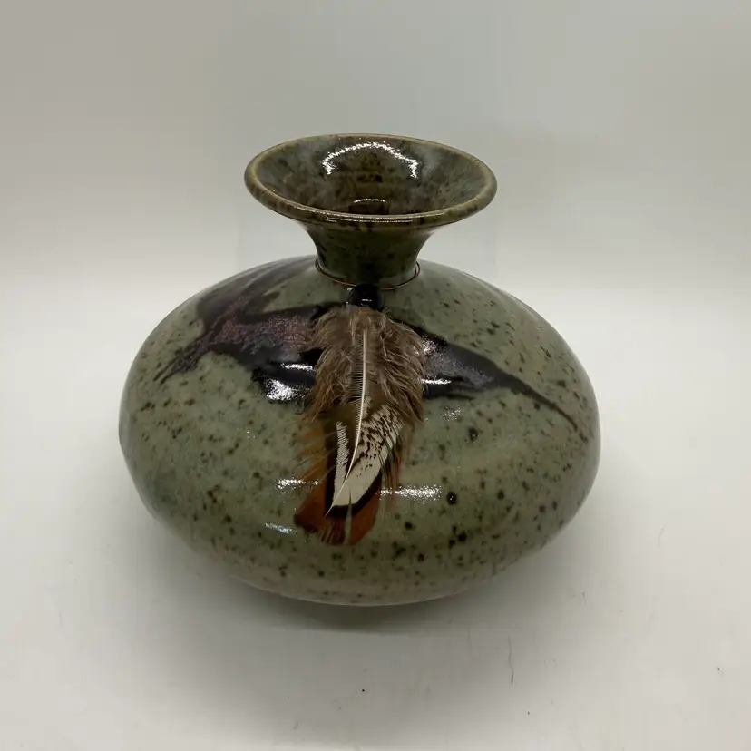Roger Butler Feather River Pottery Oil Lamp Candle Bud Vase Weed Pot Signed 4"