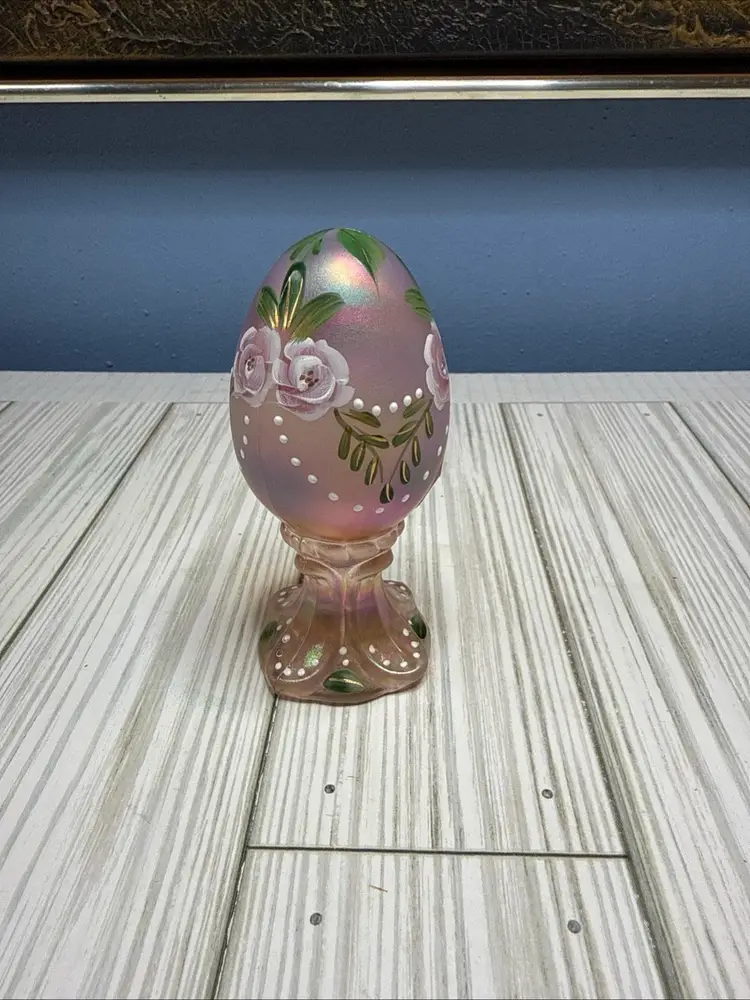 Fenton Limited Edition Handpainted Egg