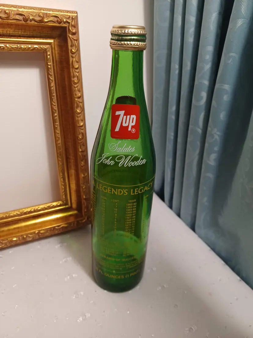 John Wooden 1964-1975 UCLA Commemorative 7Up Bottle