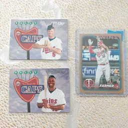 Lot of 90 Minnesota Twins cards. 3 #'d, Rookies, inserts, parallels +