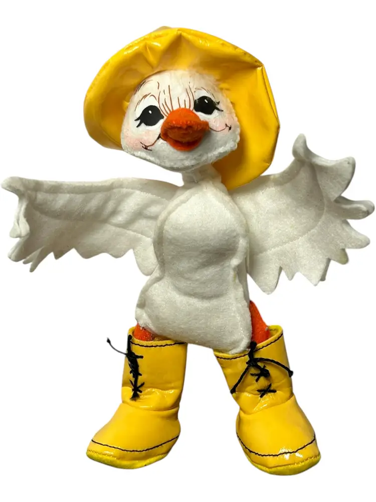 Annalee Doll Ready For Rain 2013 White Duck Open Eyes Yellow Hat Boots 7"
