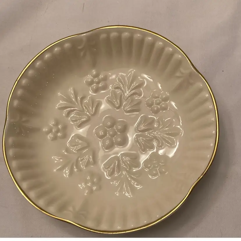 Camellia Bone China Small Bowl