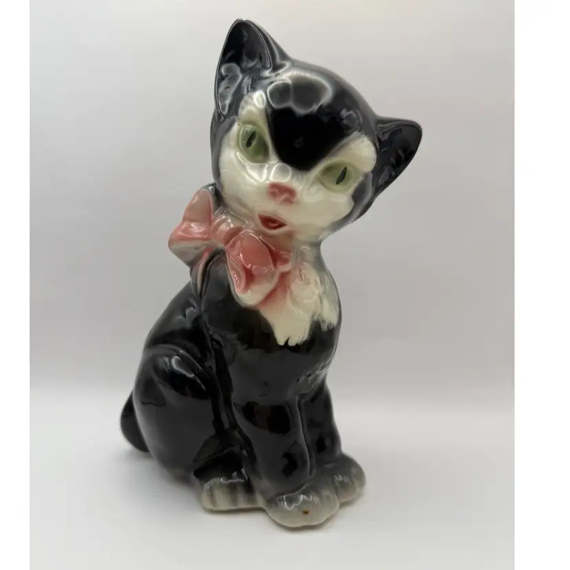 Vintage Kitsch Royal Copley Black Tuxedo Cat With Bow Planter
