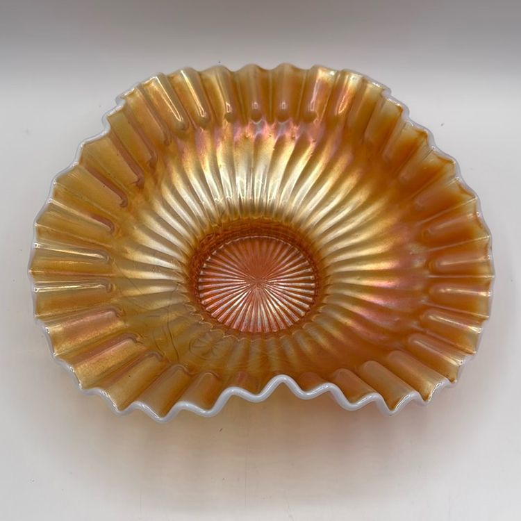 Dugan Caroline Pattern Peach Marigold Opalescent Carnival Bowl