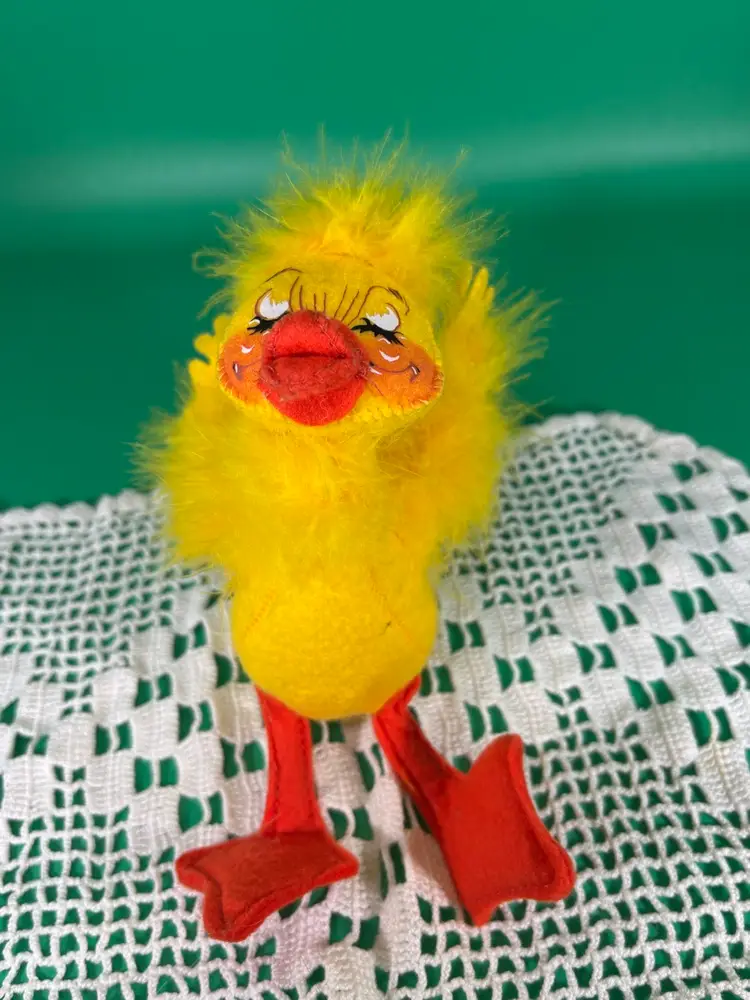 Annalee Easter Hatchling Duck