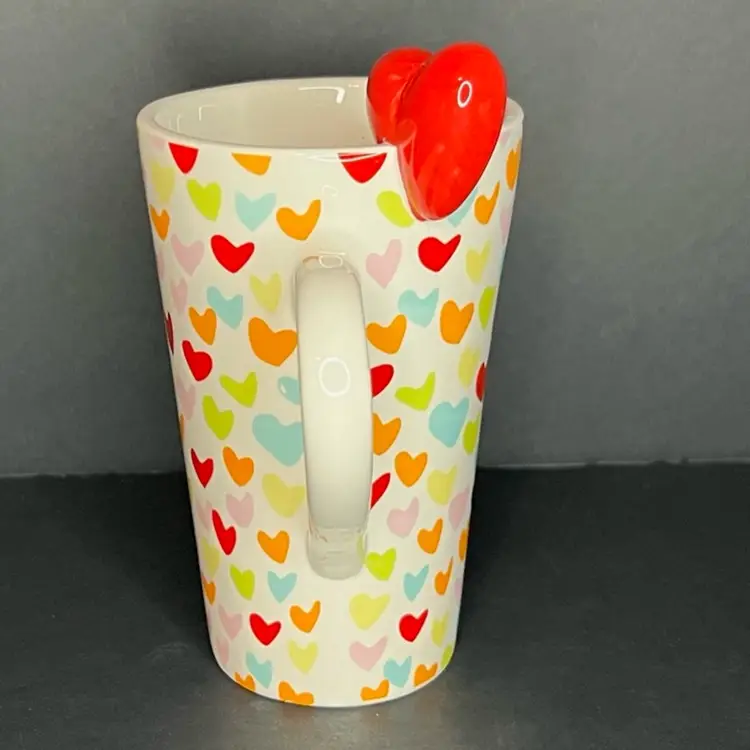 MARKDOWN! 2010 Target 16oz Tall Coffee/Latte Mug Valentine's Red Figural Heart