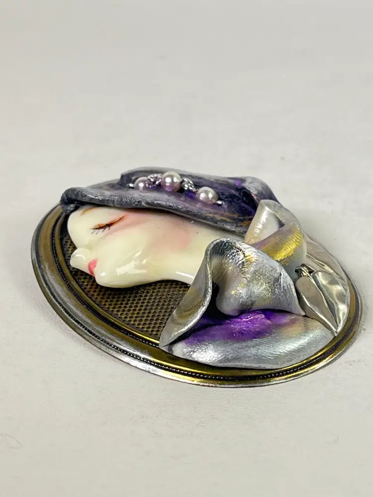 Vintage Artist Signed Women In Hat Bust Pin