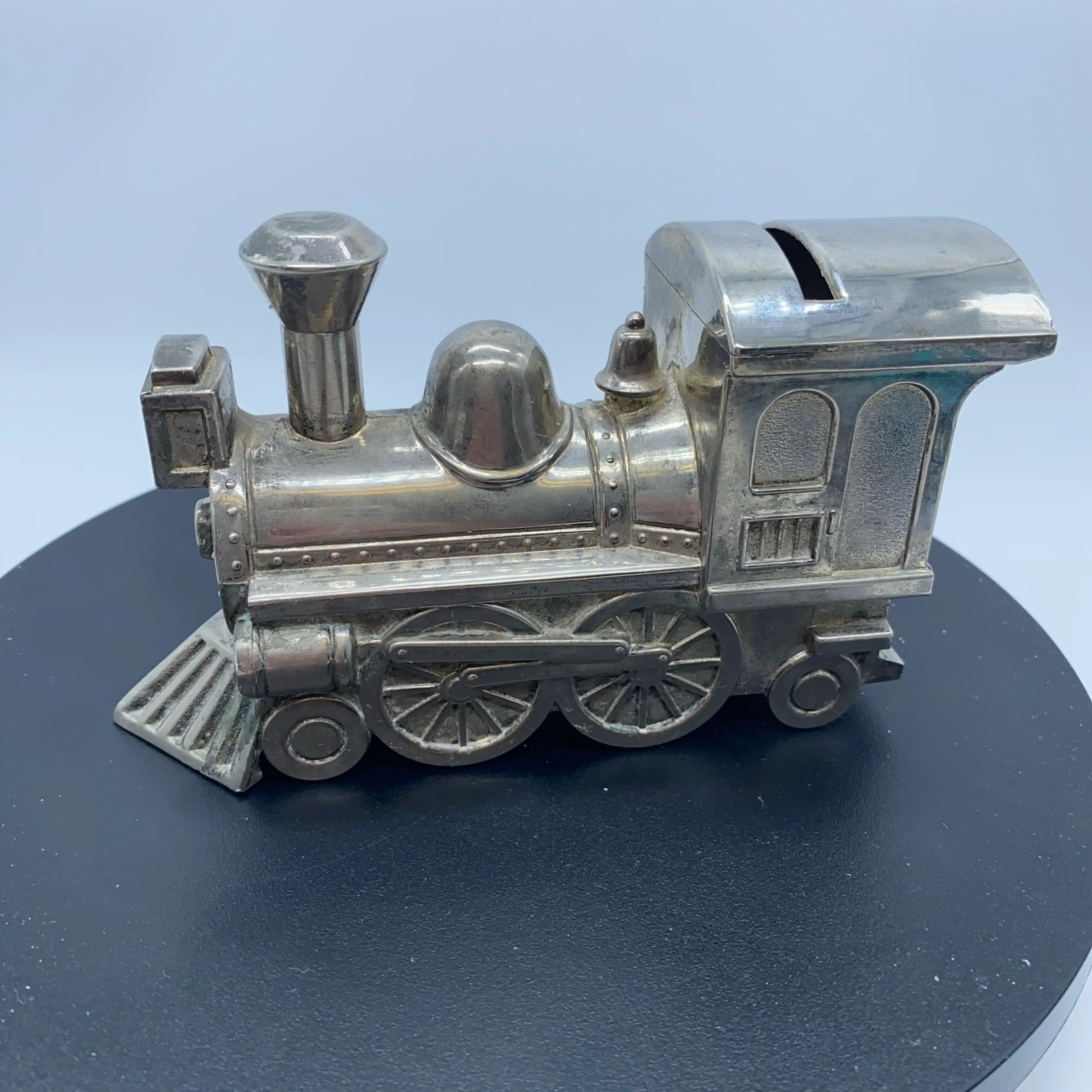 Image 1 of 5