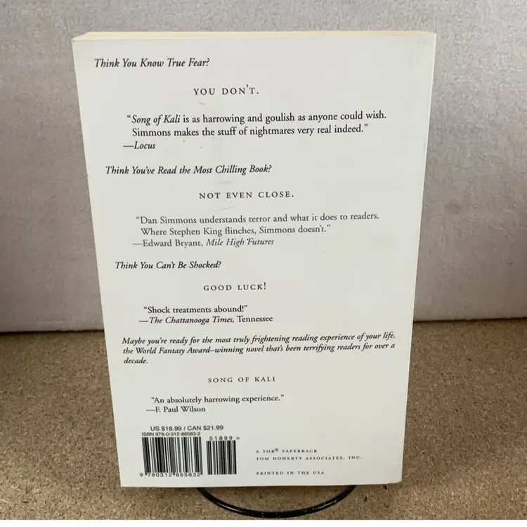 Song of Kali | Dan Simmons | TOR Paperback 1998