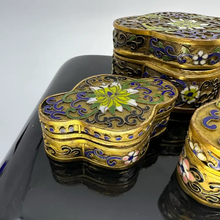 Nesting Chinese Cloisonné Trinket Boxes Set/3