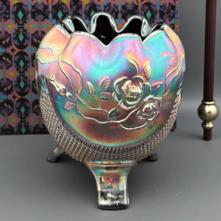 Northwood Amethyst Fine Cut & Roses Variant Carnival Glass RoseBowl Antique