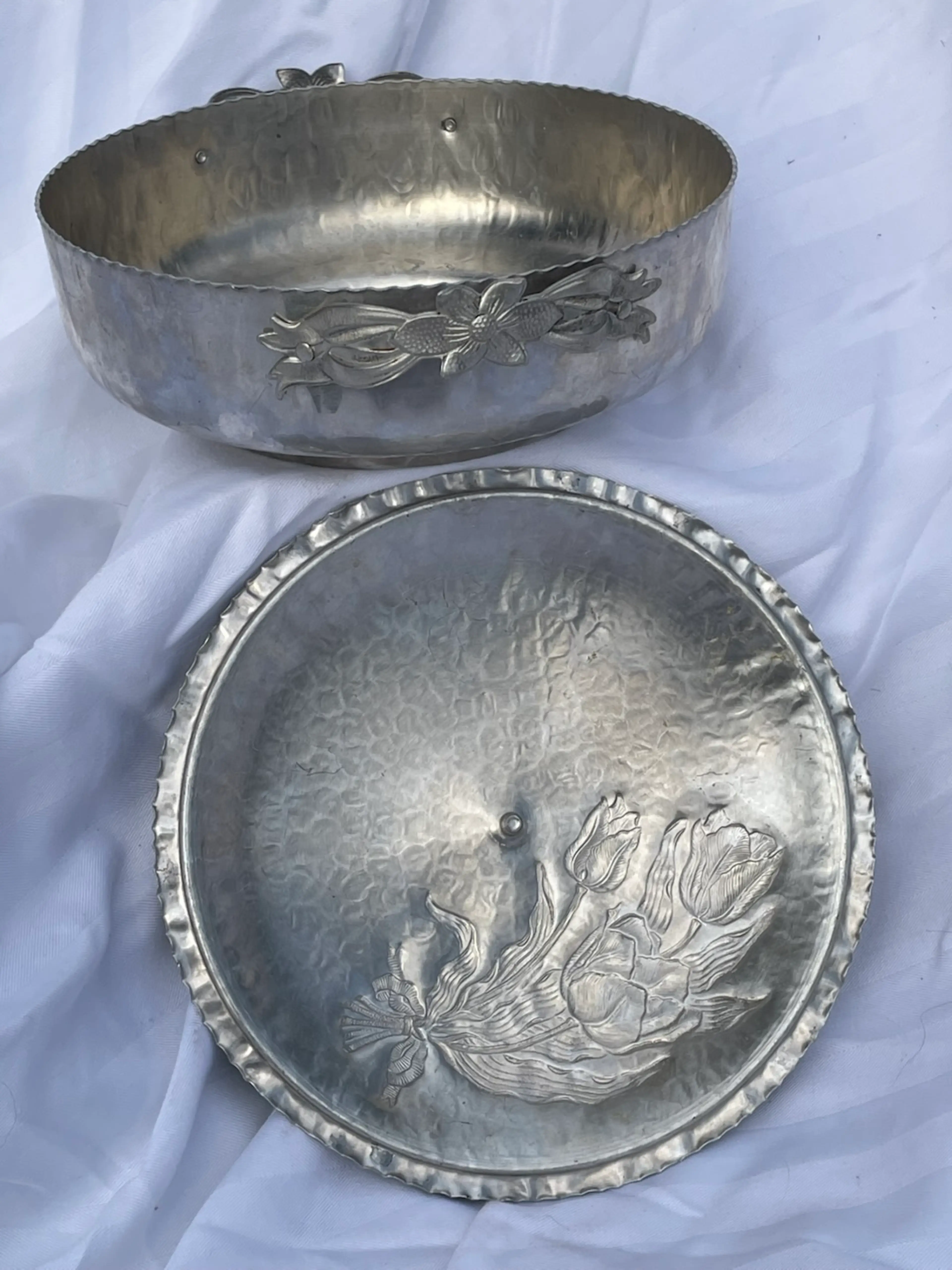 Image 3 of 4