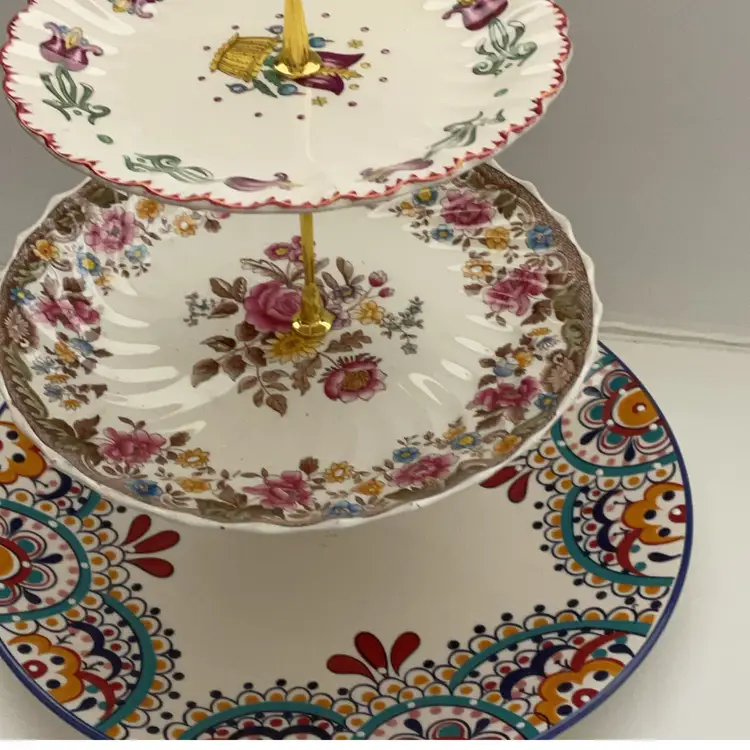 #01 - Three Tiered Display- Autumn Colors