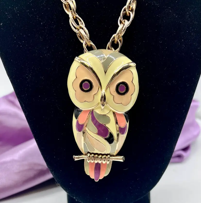Vintage Eisenberg Enamel Owl Gold Tone Pendant With Chain