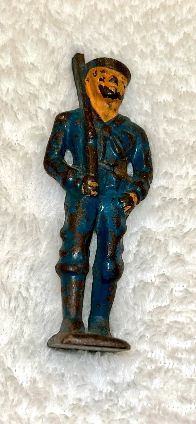 Vintage Lead Marching Soldier w/ Rifle