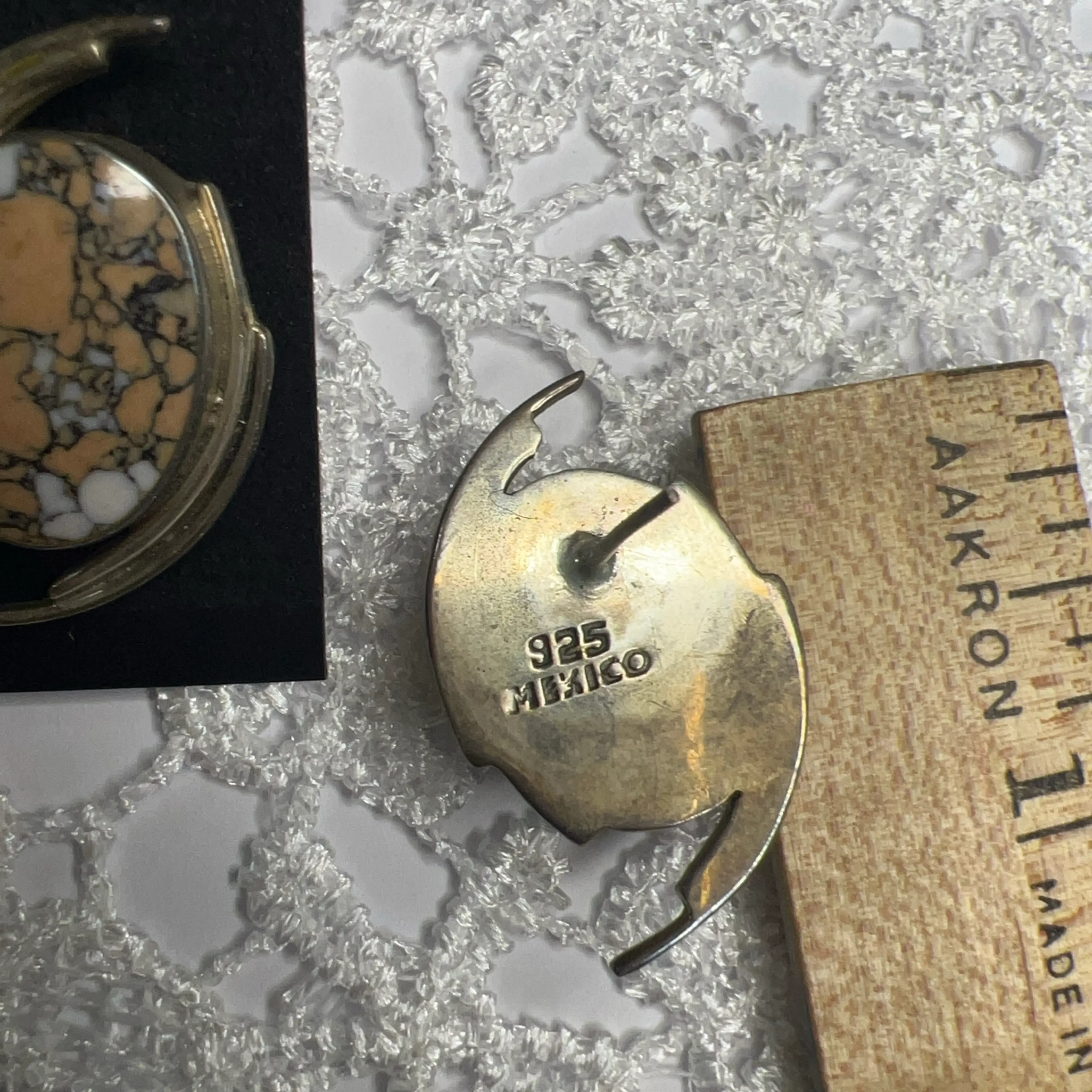 Image 4 of 6
