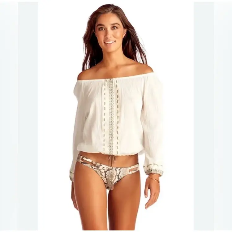 023 Vitamin A Off Shoulder Blouse Small