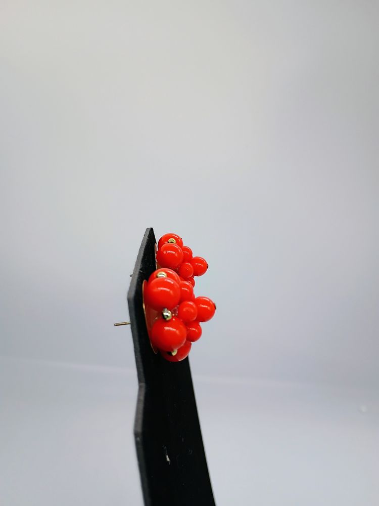Vintage Japan Orange Bead Cluster Pierced Butterfly Back Fashion Earrings Retro.