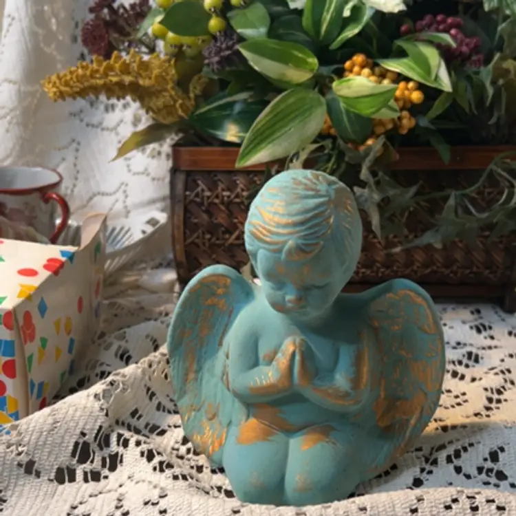 #01 005 Teal And Gold Kneeling Praying Angel
