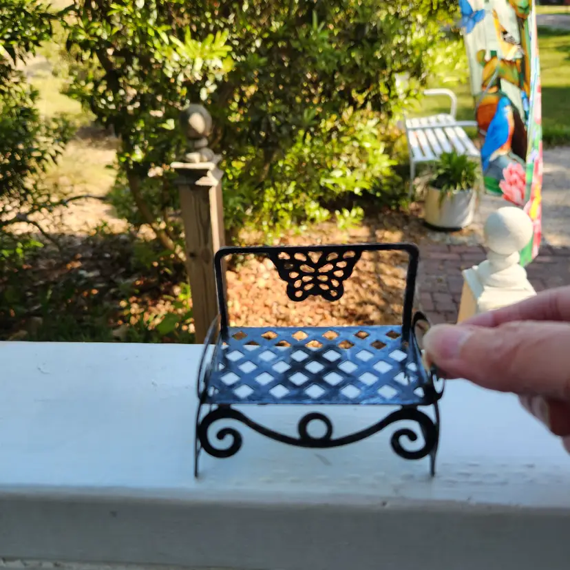 Miniature Bench 3"x3"