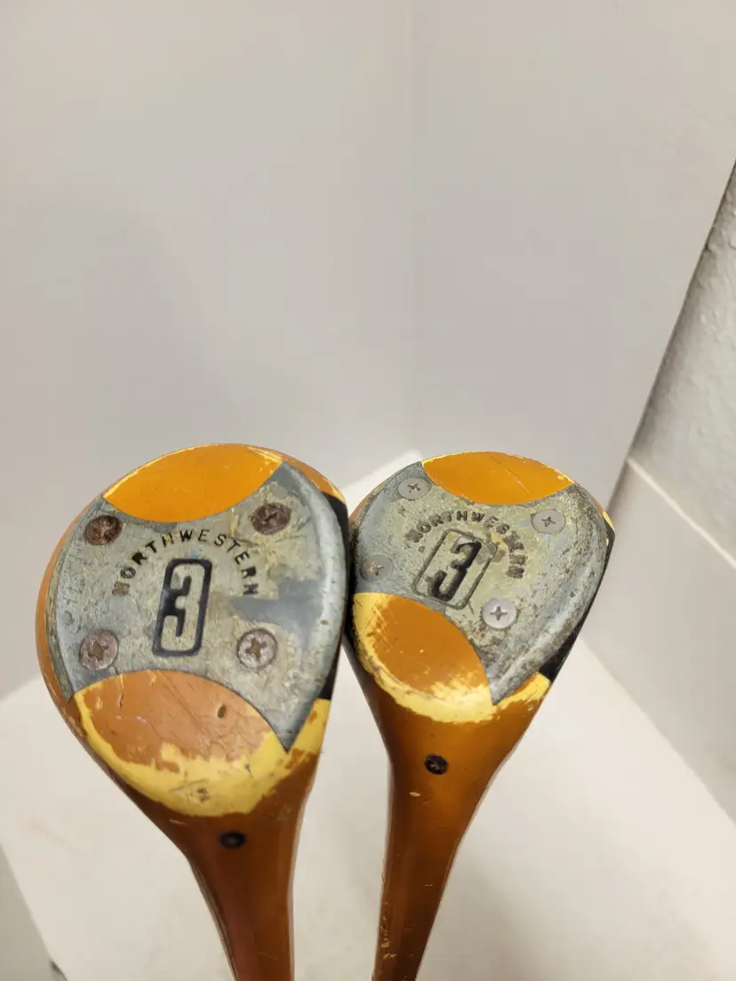 2 Northwestern 3 Wood Right handed Driver Golf Club
