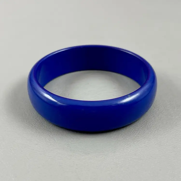 Retro Vintage Blue Bangle Bracelet 2.5" Plastic Round