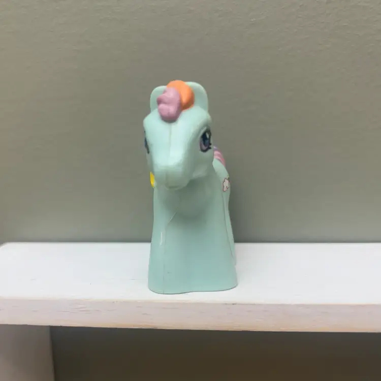 2003 My Little Pony Plastic Figure