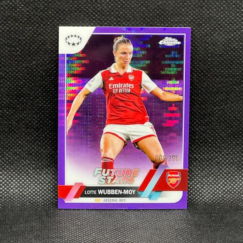 Lotte Wubben Moy 2022/23 Topps Chrome Purple Refractor /299 Soccer Card Arsenal